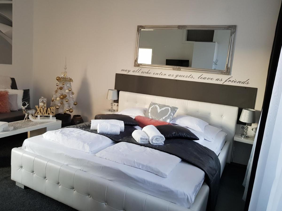 Modern Flat In City Center بودابست المظهر الخارجي الصورة