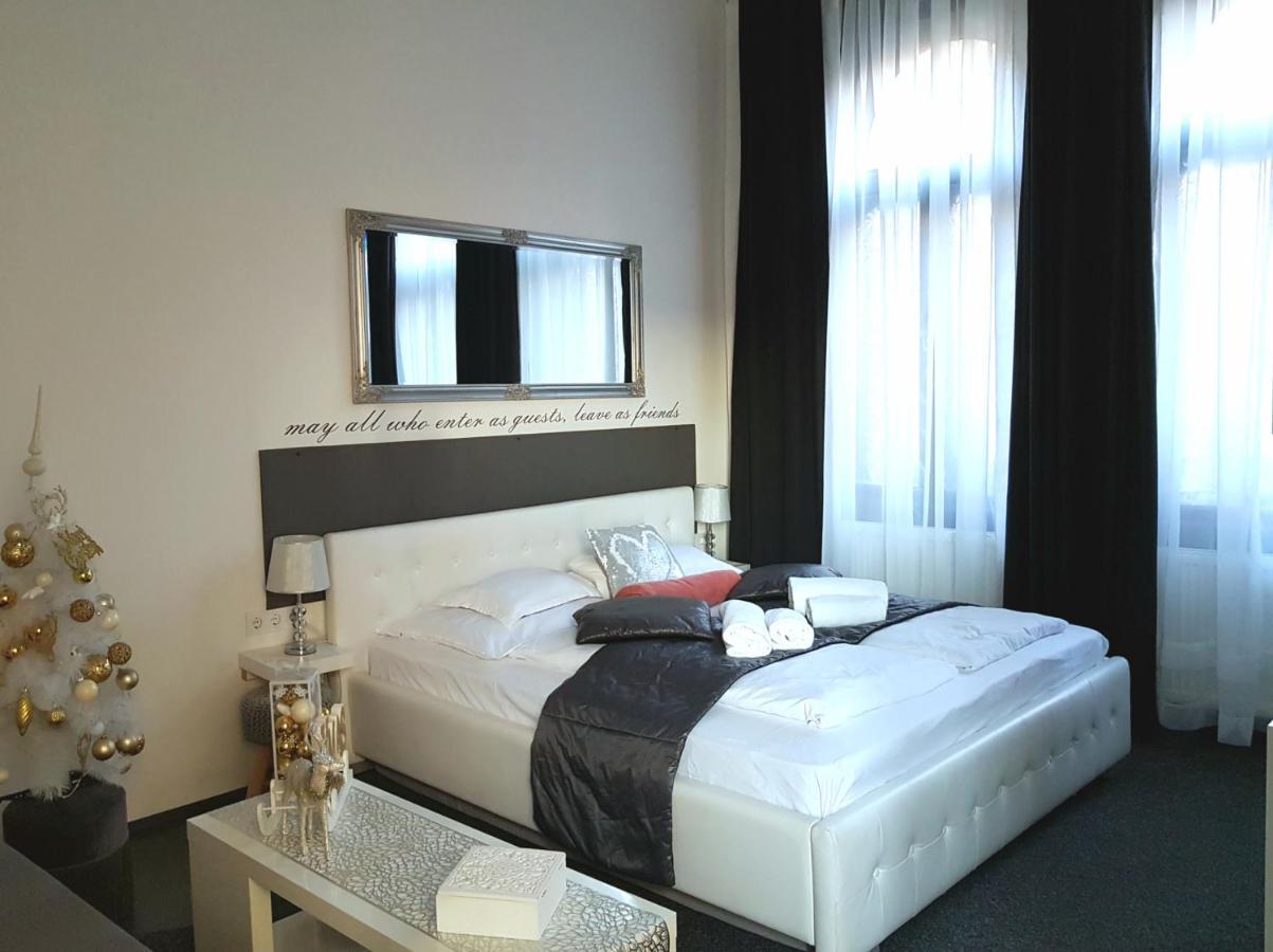 Modern Flat In City Center بودابست المظهر الخارجي الصورة