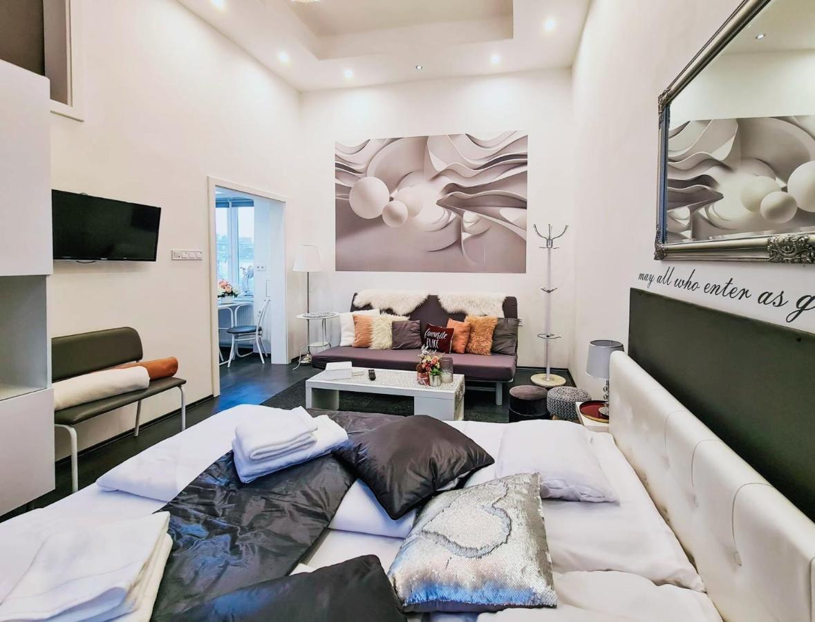 Modern Flat In City Center بودابست المظهر الخارجي الصورة